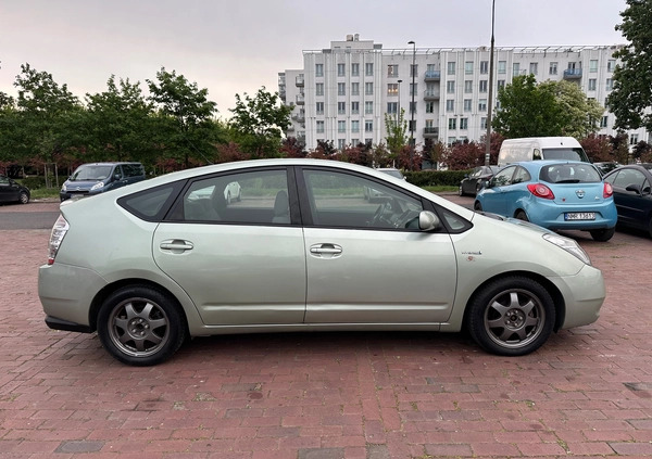 Toyota Prius cena 25000 przebieg: 240000, rok produkcji 2007 z Warszawa małe 631